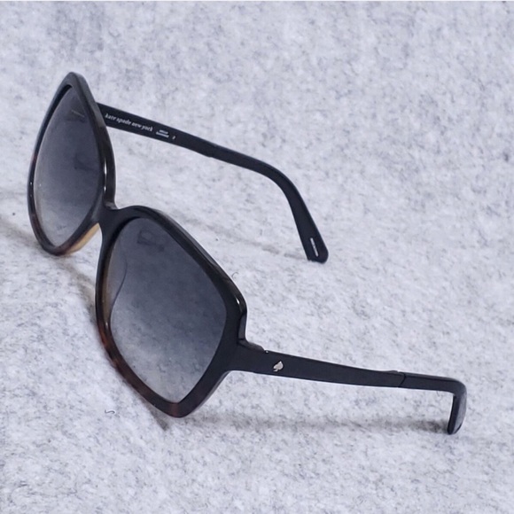 kate spade Accessories - Kate Spade Oversized Women's Sunglasses Butterfly Tortoise Darilynn-S Gray Lens